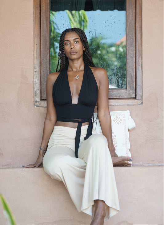 The Isla Halter